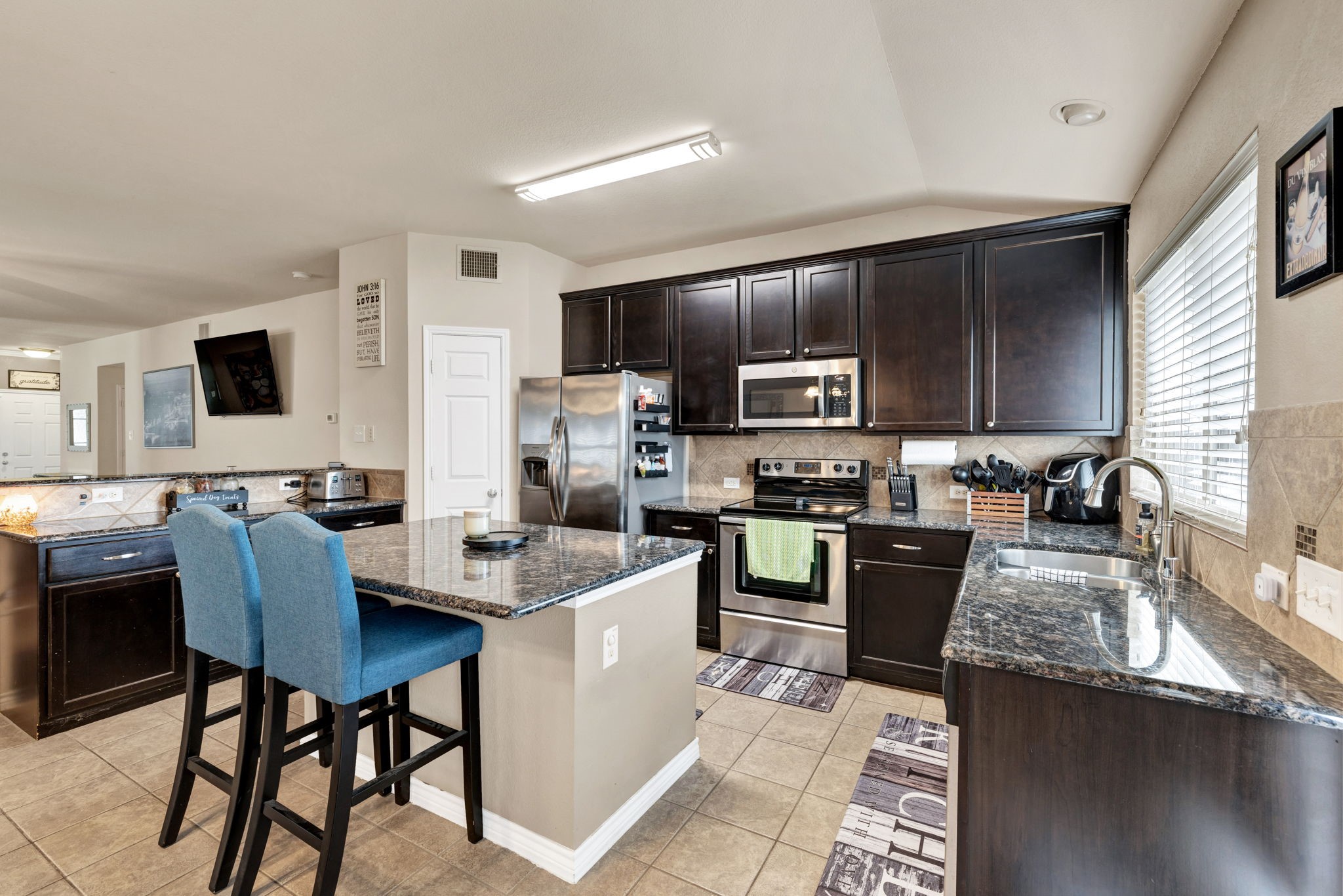 6027 Cedar Glen Drive Grand Prairie TX 75052