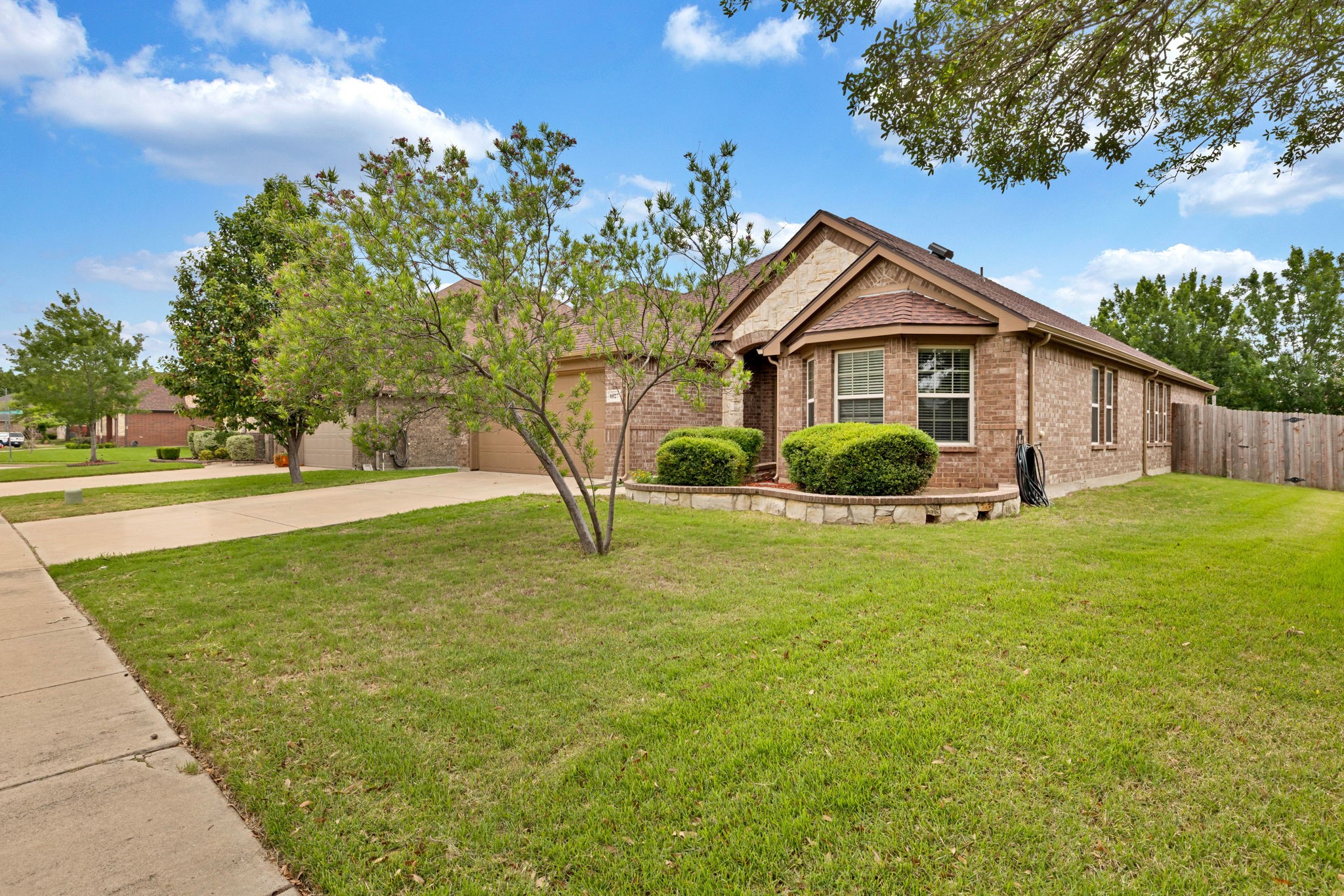 6027 Cedar Glen Drive Grand Prairie TX 75052