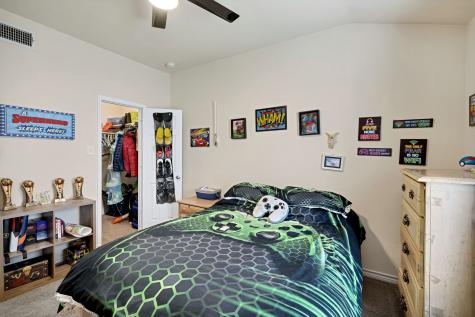 6027 Cedar Glen Drive Grand Prairie TX 75052
