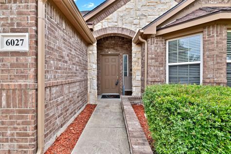 6027 Cedar Glen Drive Grand Prairie TX 75052