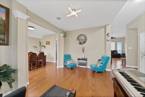 1625 Deer Creek Drive Desoto TX 75115