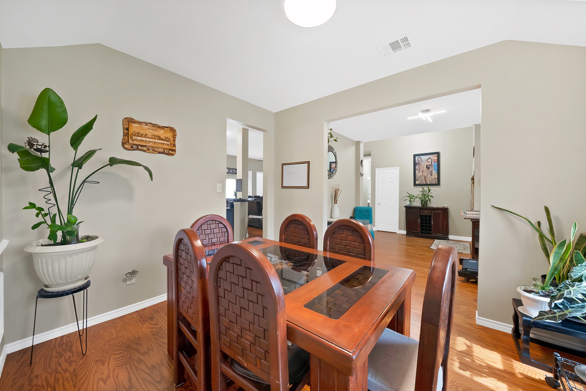 1625 Deer Creek Drive Desoto TX 75115