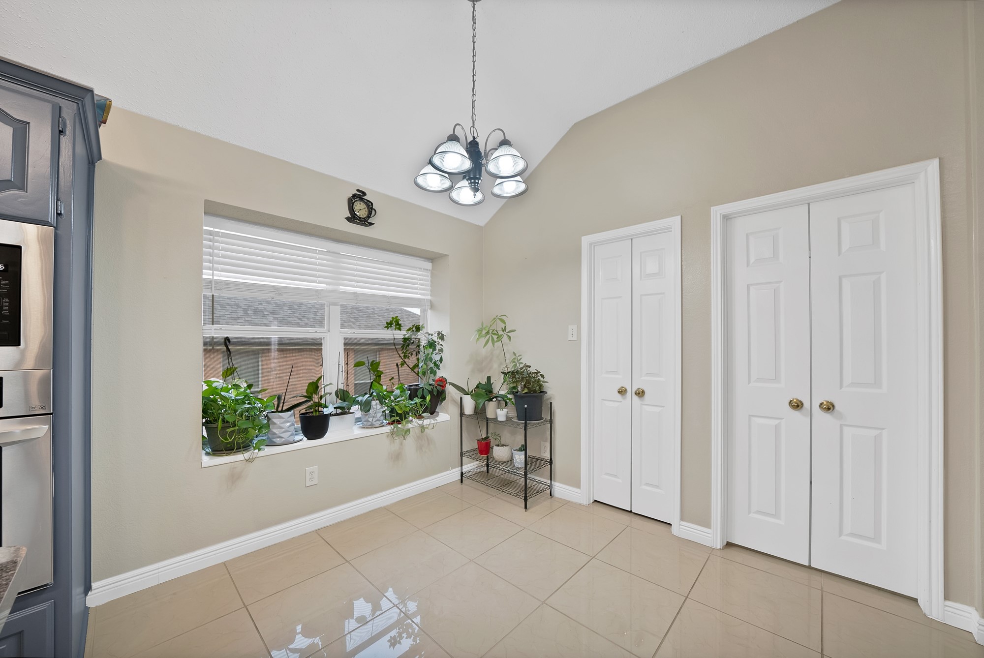 1625 Deer Creek Drive Desoto TX 75115