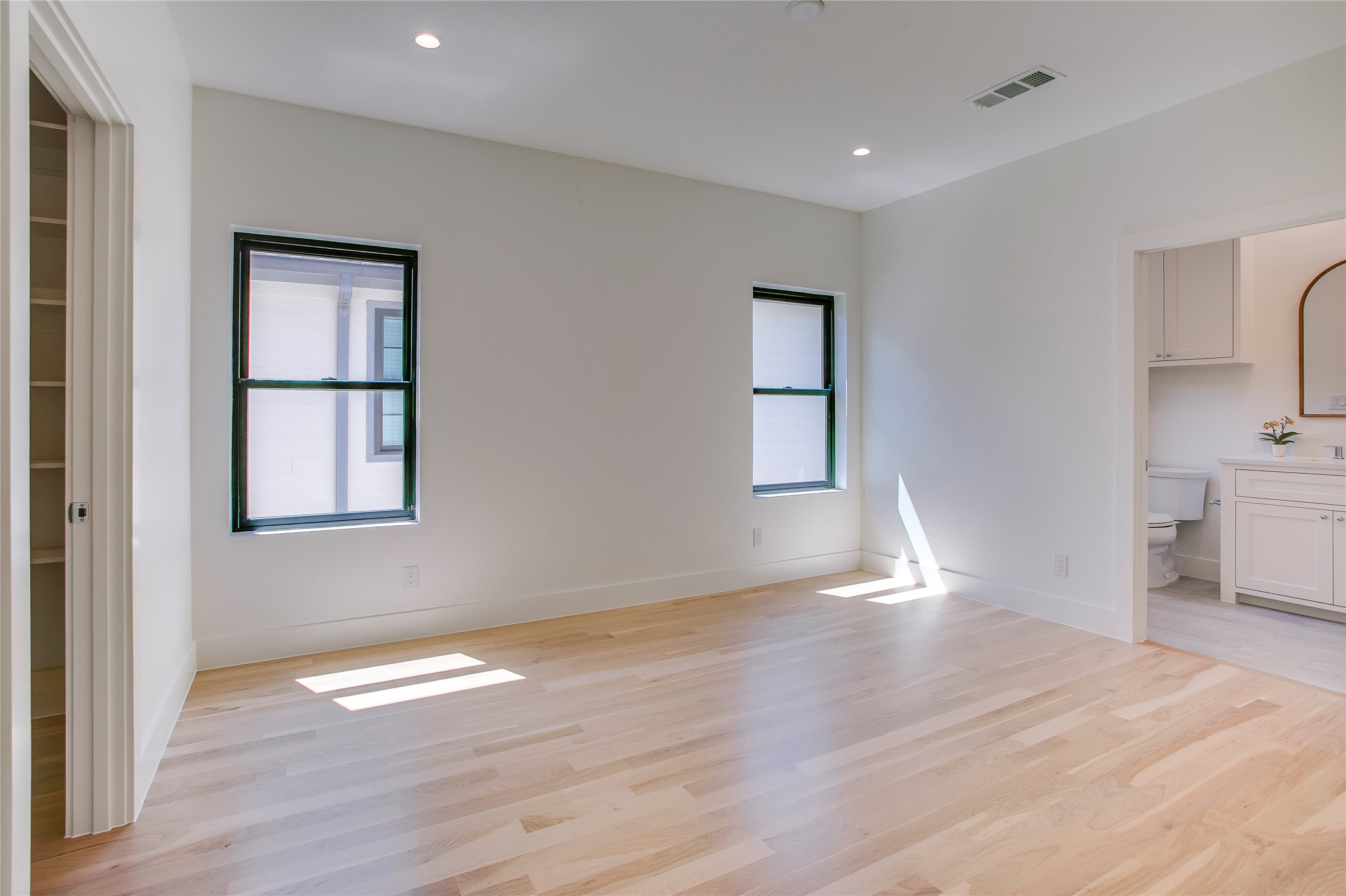 6943 Coronado Avenue Dallas TX 75214