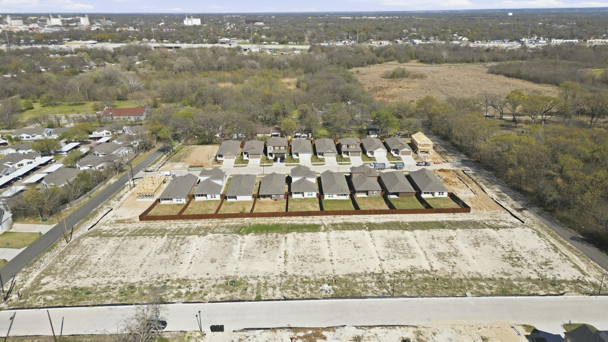 4322 Carnation Drive Sherman TX 75090