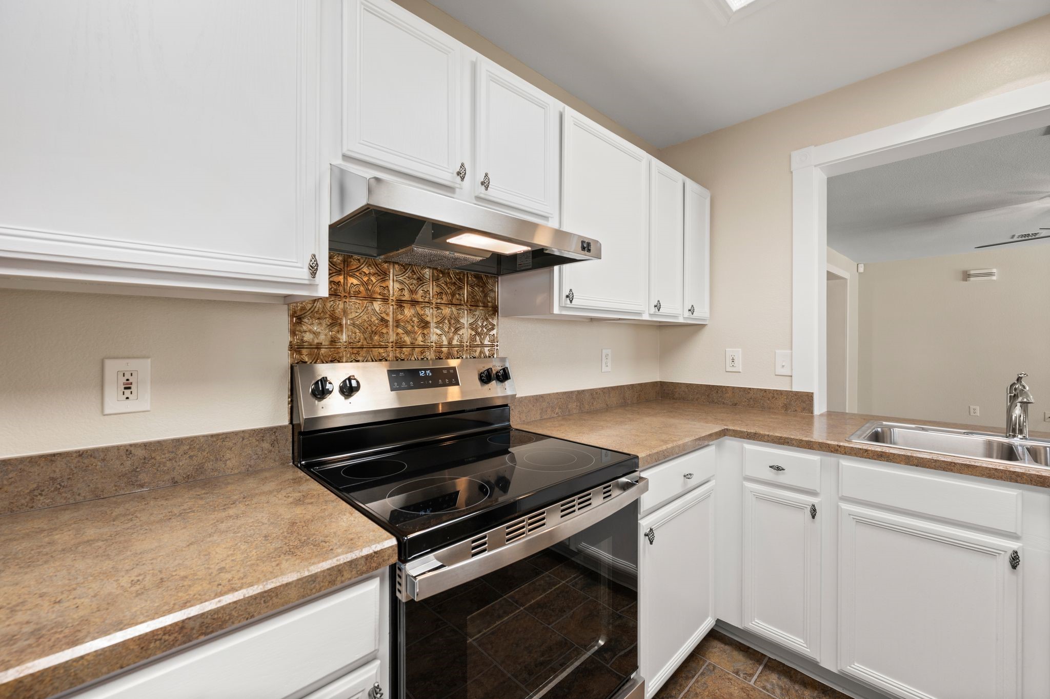 10104 Chapel Glen Terrace Fort Worth TX 76116