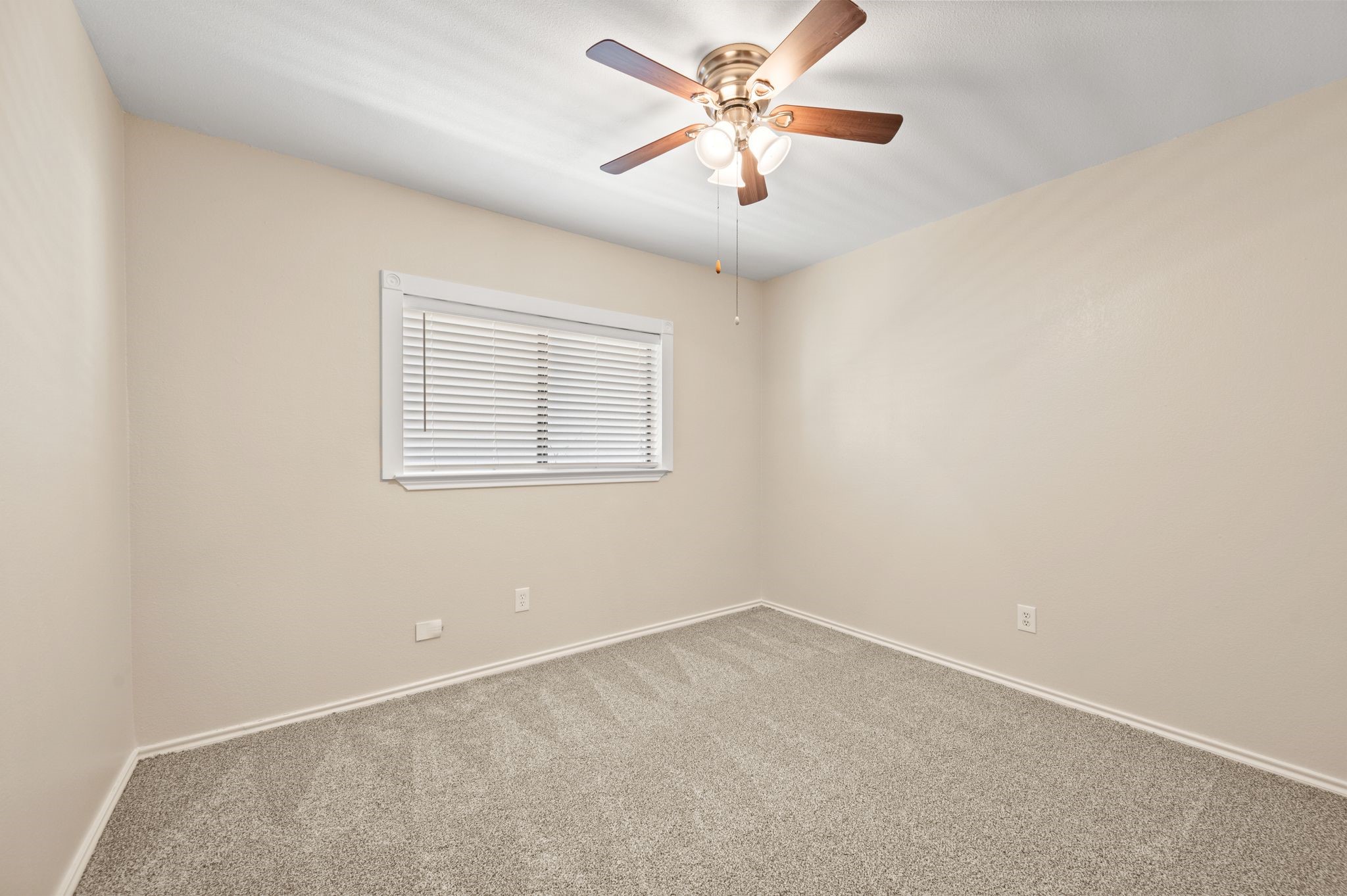 10104 Chapel Glen Terrace Fort Worth TX 76116