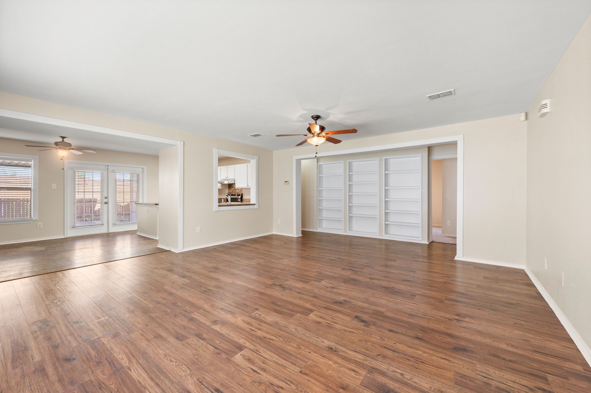 10104 Chapel Glen Terrace Fort Worth TX 76116