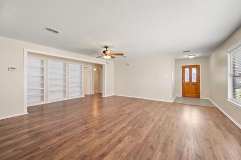 10104 Chapel Glen Terrace Fort Worth TX 76116
