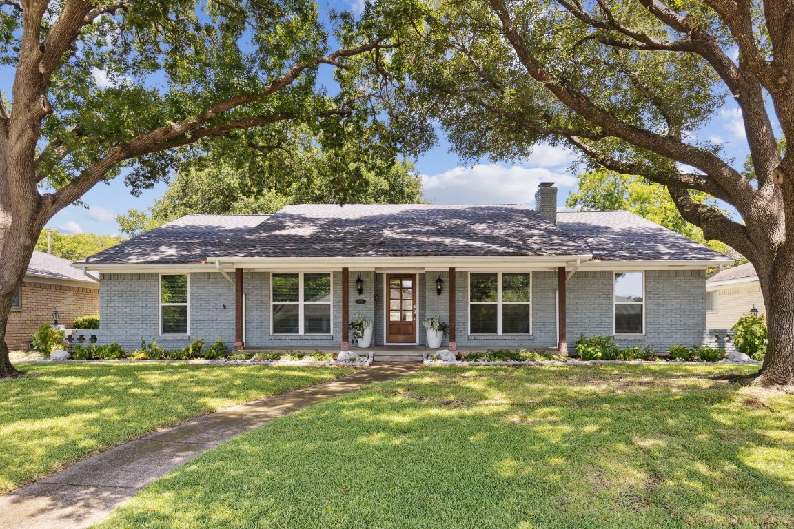 12118 Lochwood Boulevard Dallas TX 75218