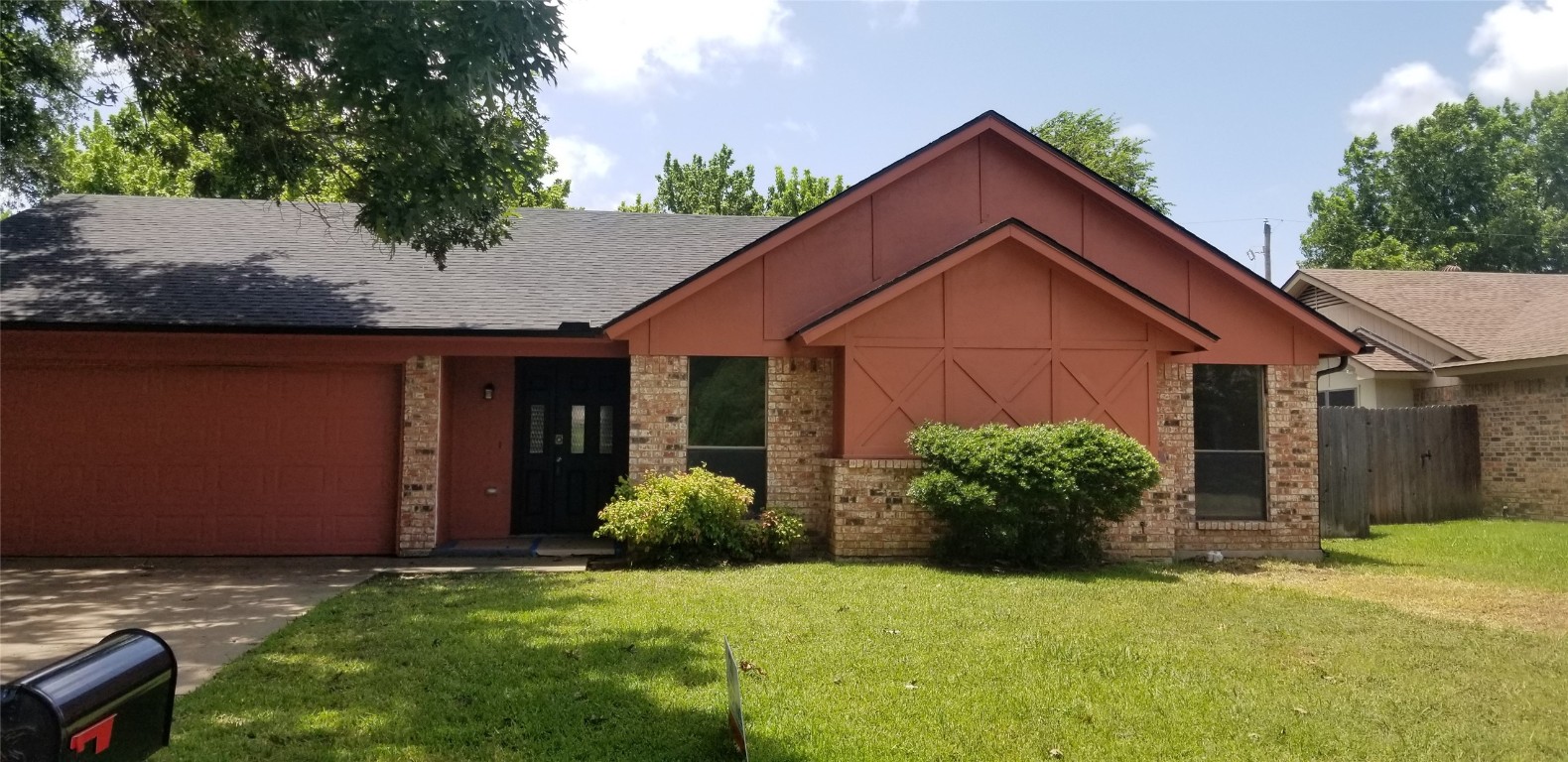 425 Berkshire Drive Burleson TX 76028