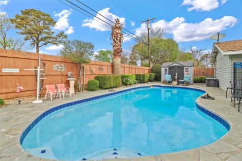 3013 Hillcrest Drive Irving TX 75062