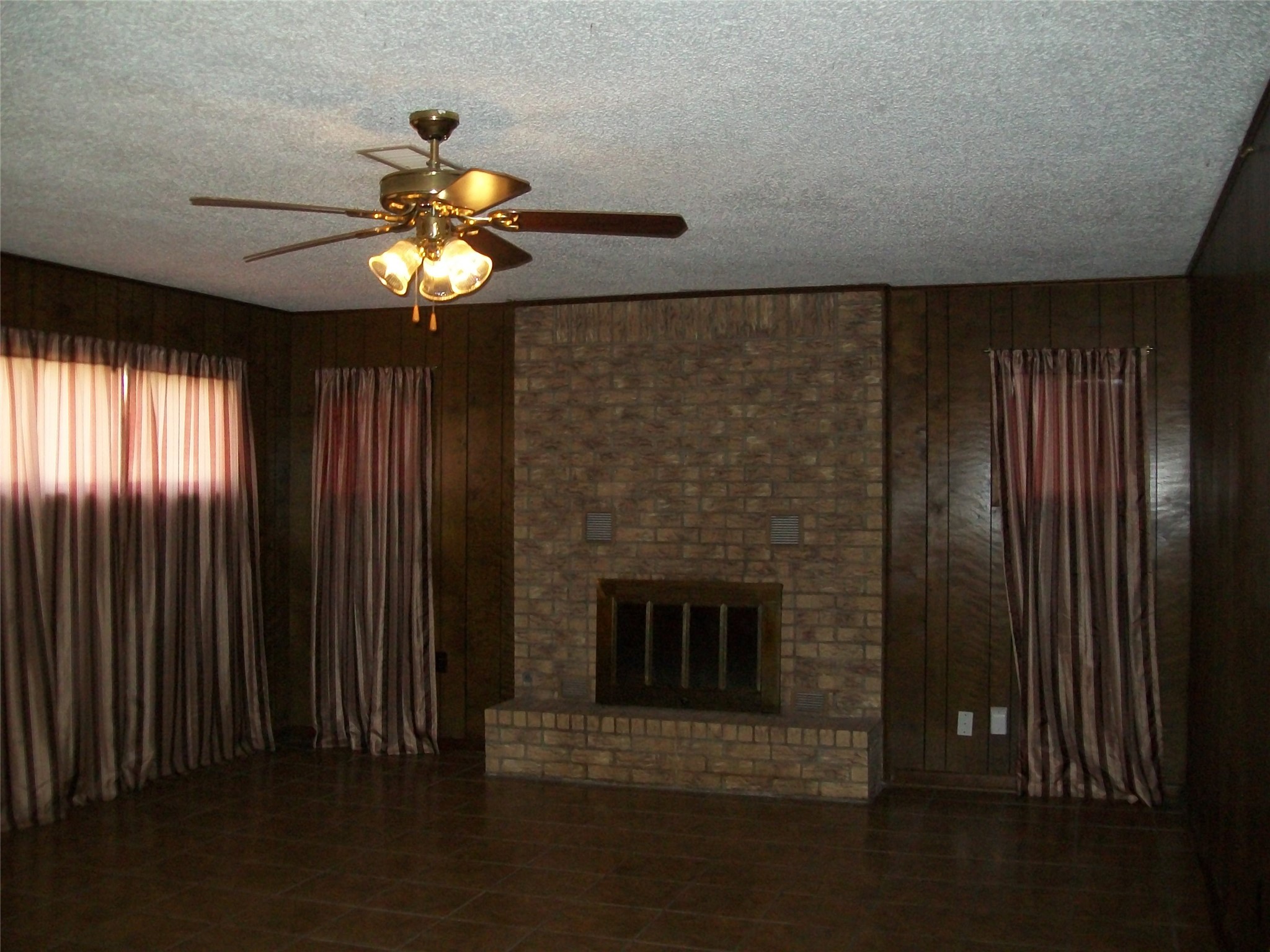 817 Miranda Drive Mesquite TX 75149