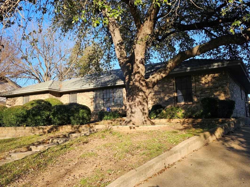 1817 Rhinevalley Drive Arlington TX 76012