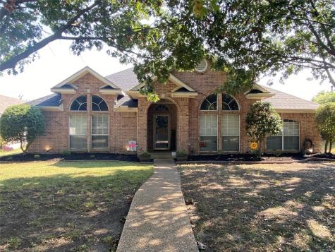316 Iroquois Lane Waxahachie TX 75165