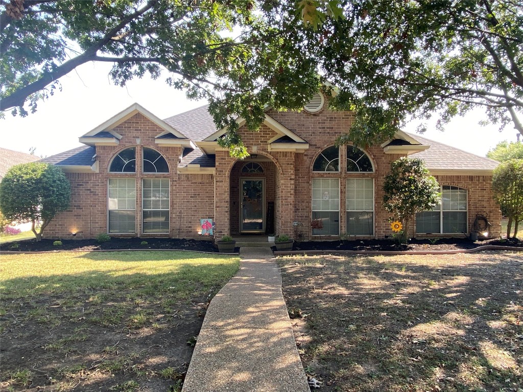 316 Iroquois Lane Waxahachie TX 75165