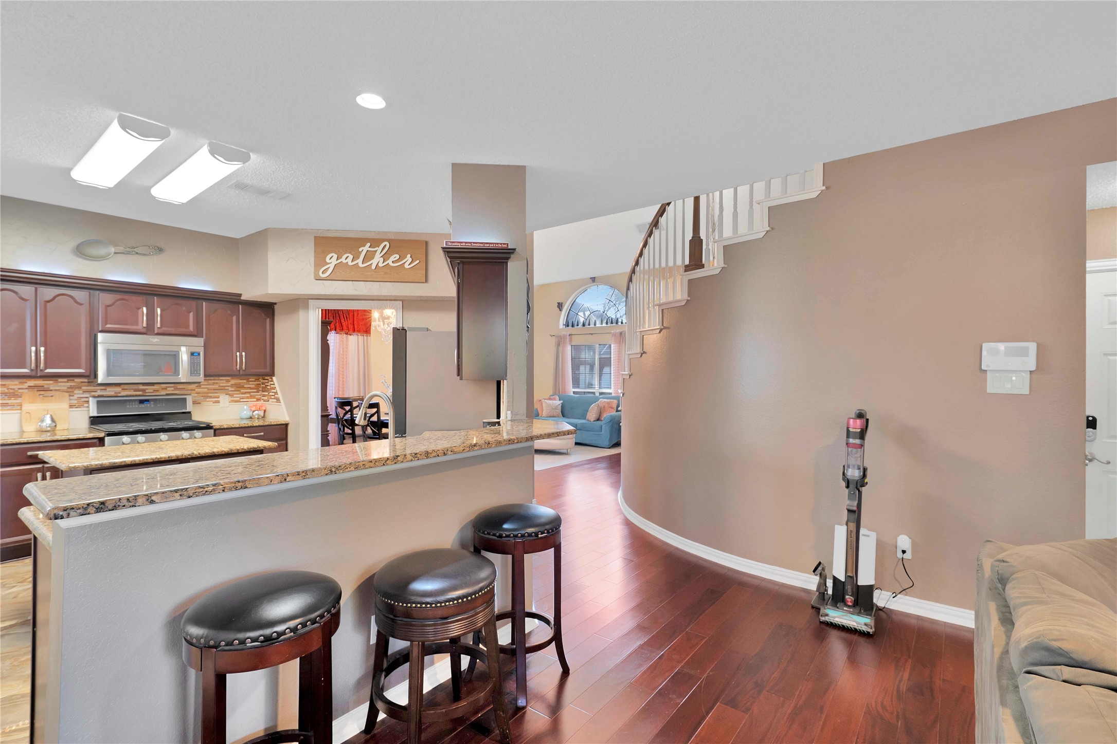 9352 Riverwalk Lane Irving TX 75063