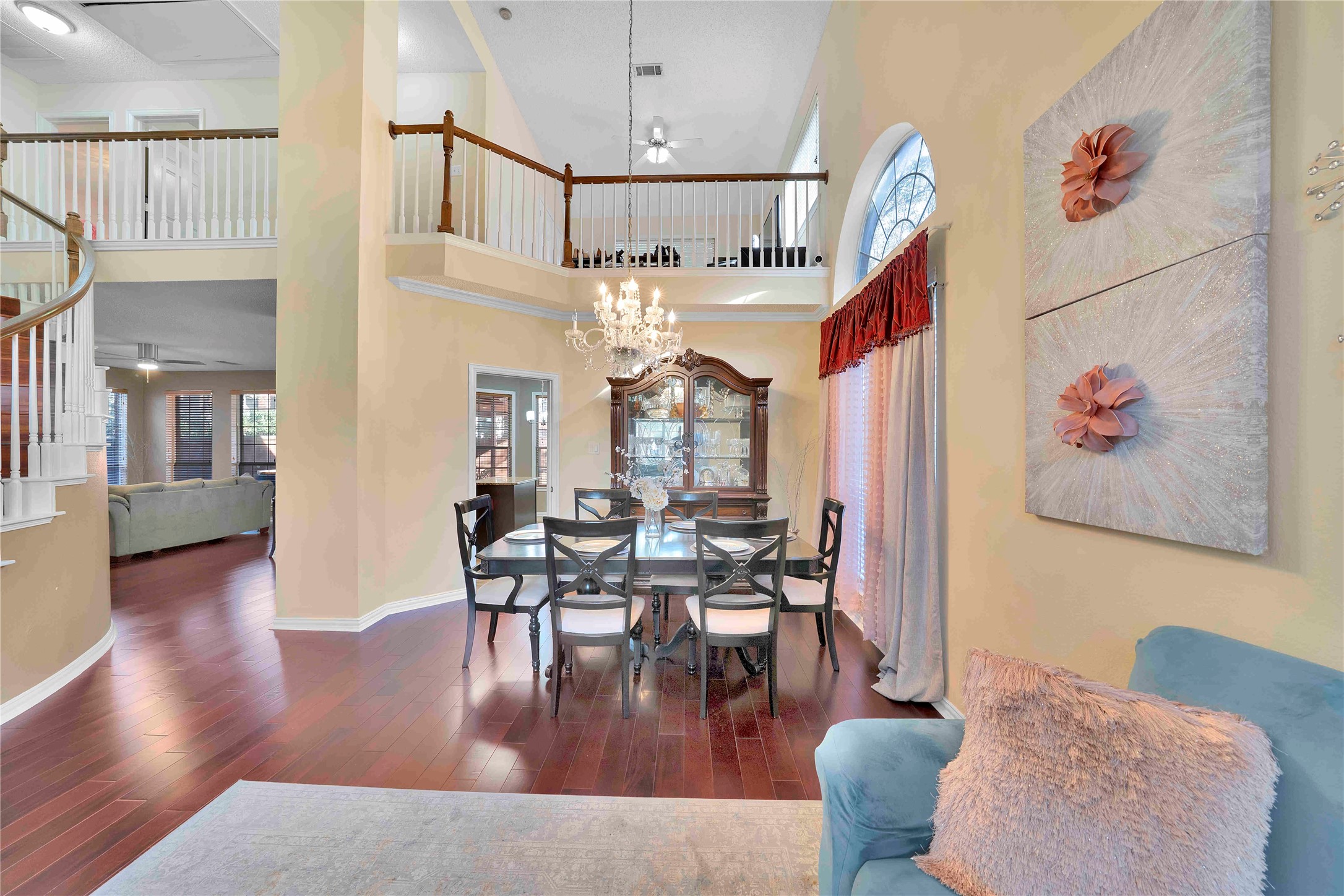 9352 Riverwalk Lane Irving TX 75063