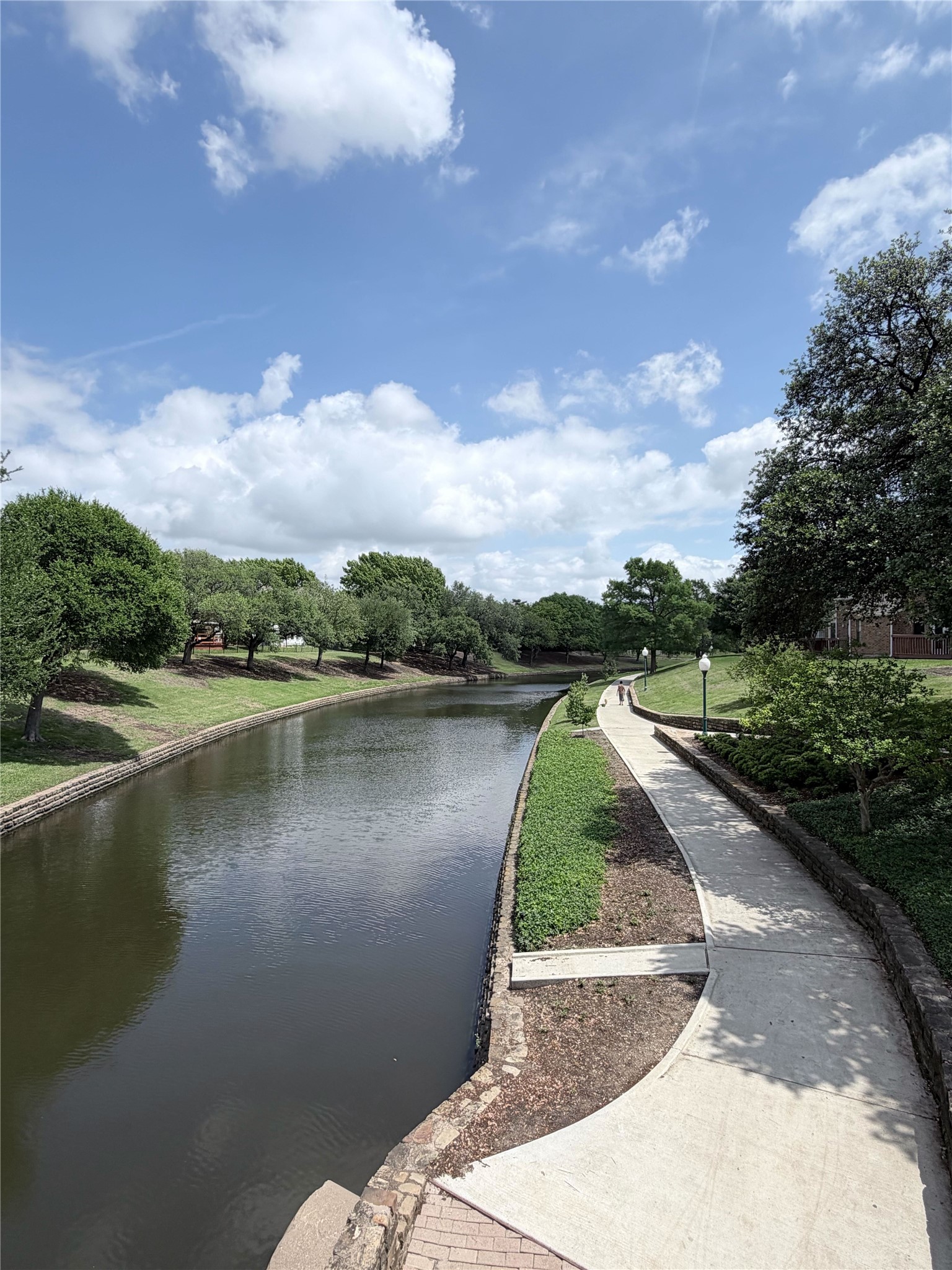 9352 Riverwalk Lane Irving TX 75063