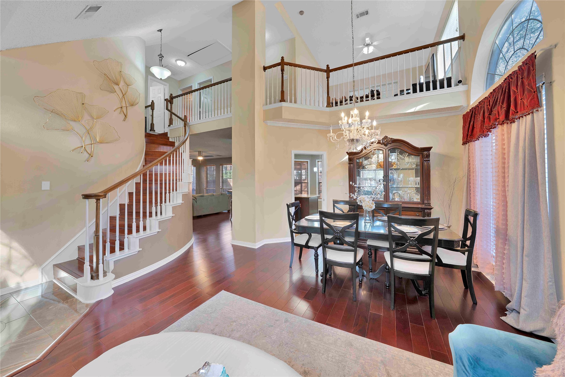 9352 Riverwalk Lane Irving TX 75063
