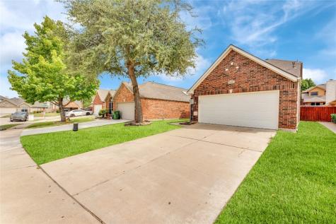 2103 Acosta Lane Lewisville TX 75067