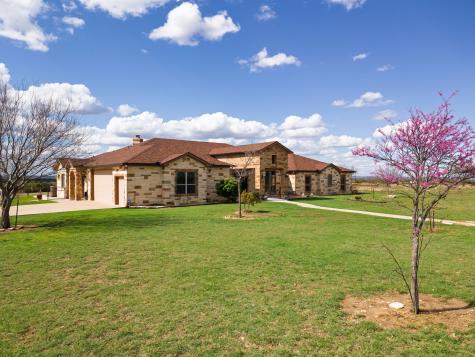 5450 County Road 101 Lampasas TX 76550