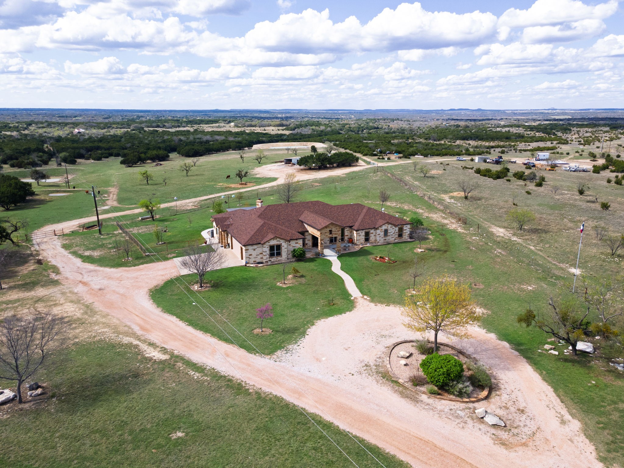 5450 County Road 101 Lampasas TX 76550
