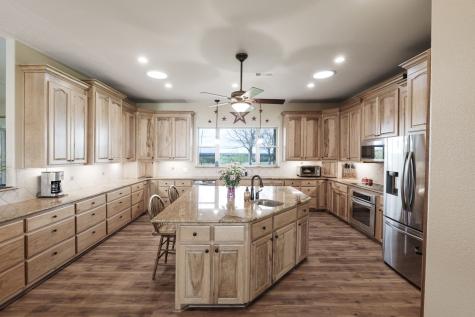 5450 County Road 101 Lampasas TX 76550