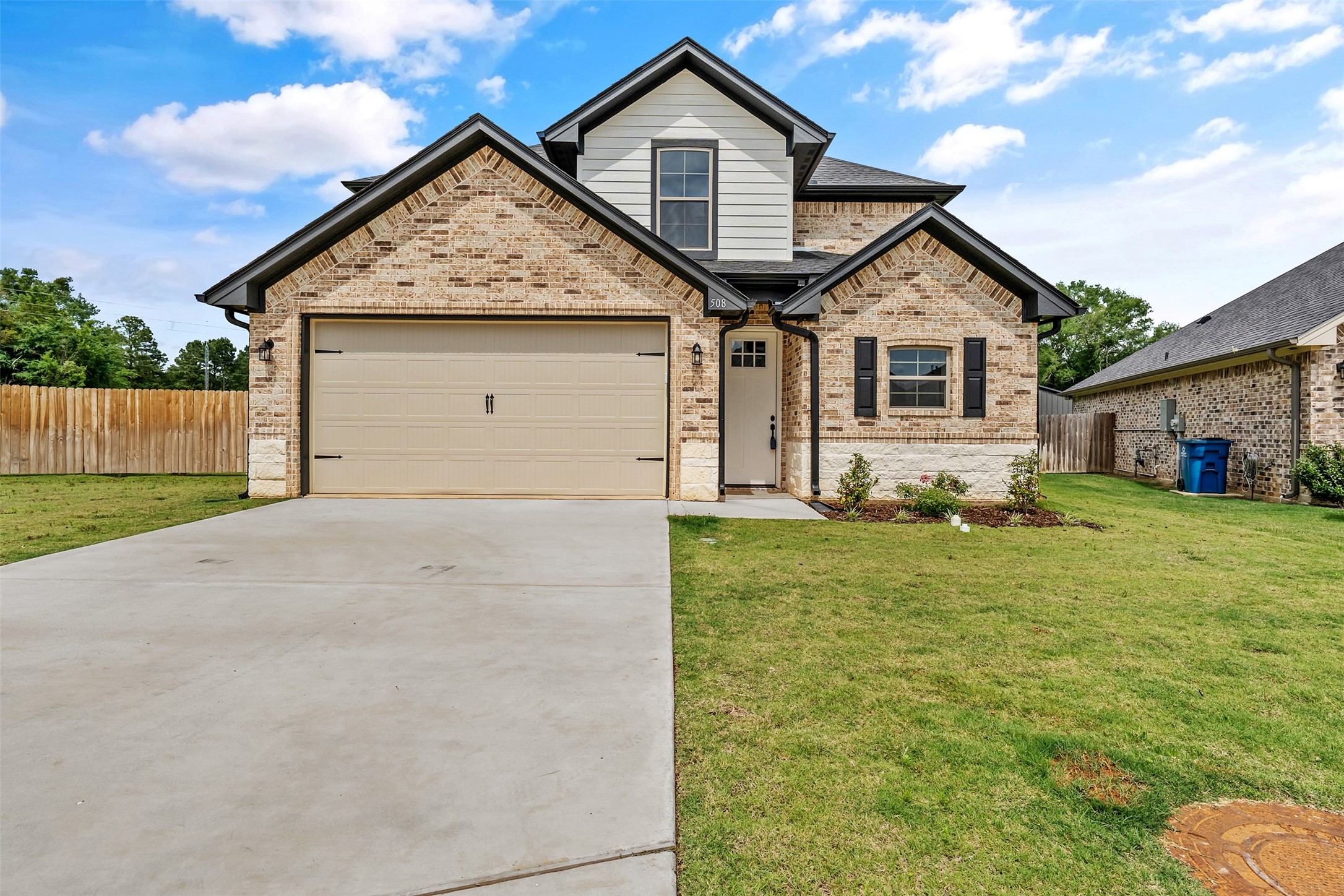 508 Cornerstone Lindale TX 75771