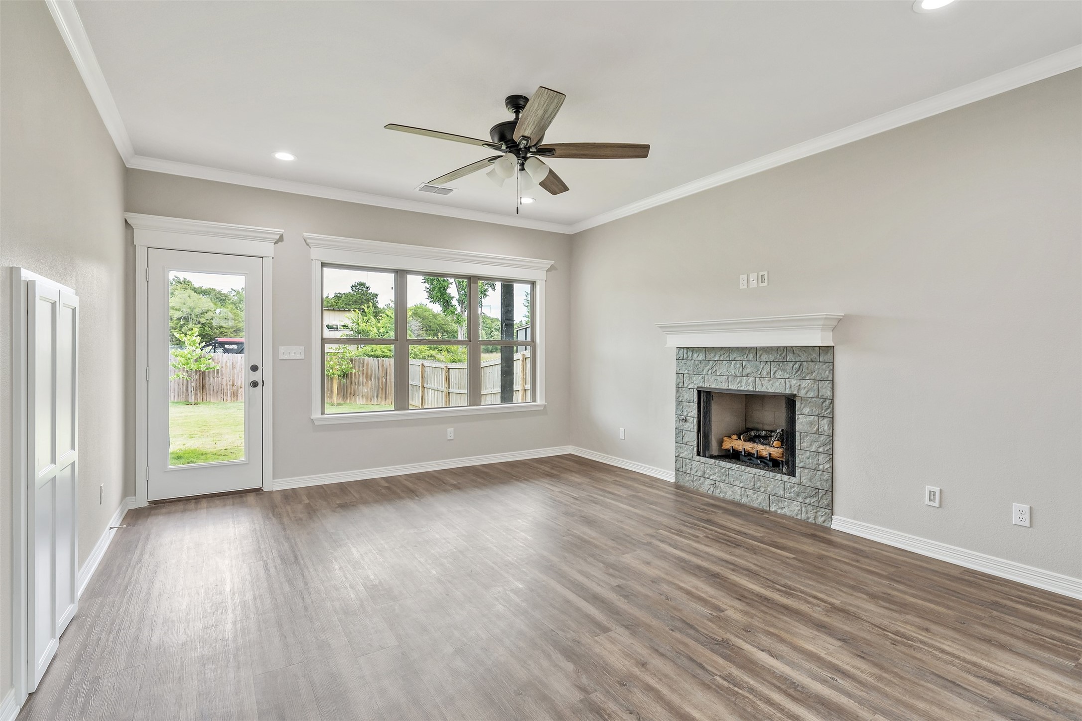 508 Cornerstone Lindale TX 75771