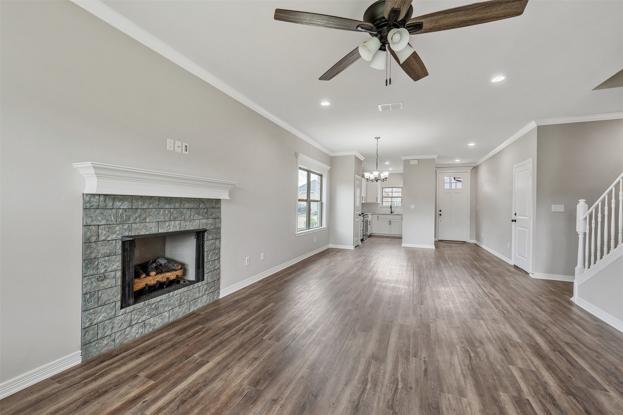 508 Cornerstone Lindale TX 75771