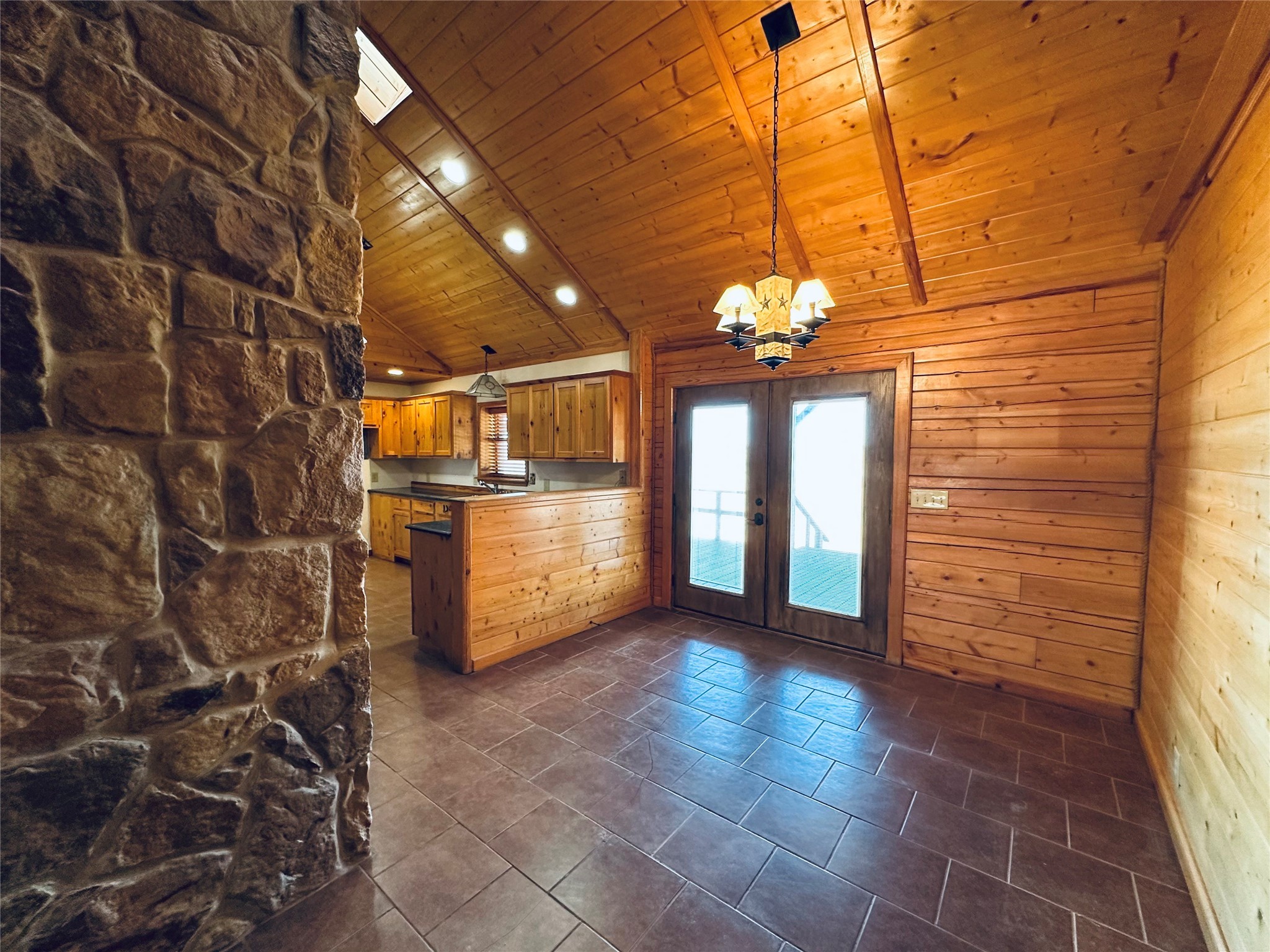 349 Lake Point Comanche TX 76442