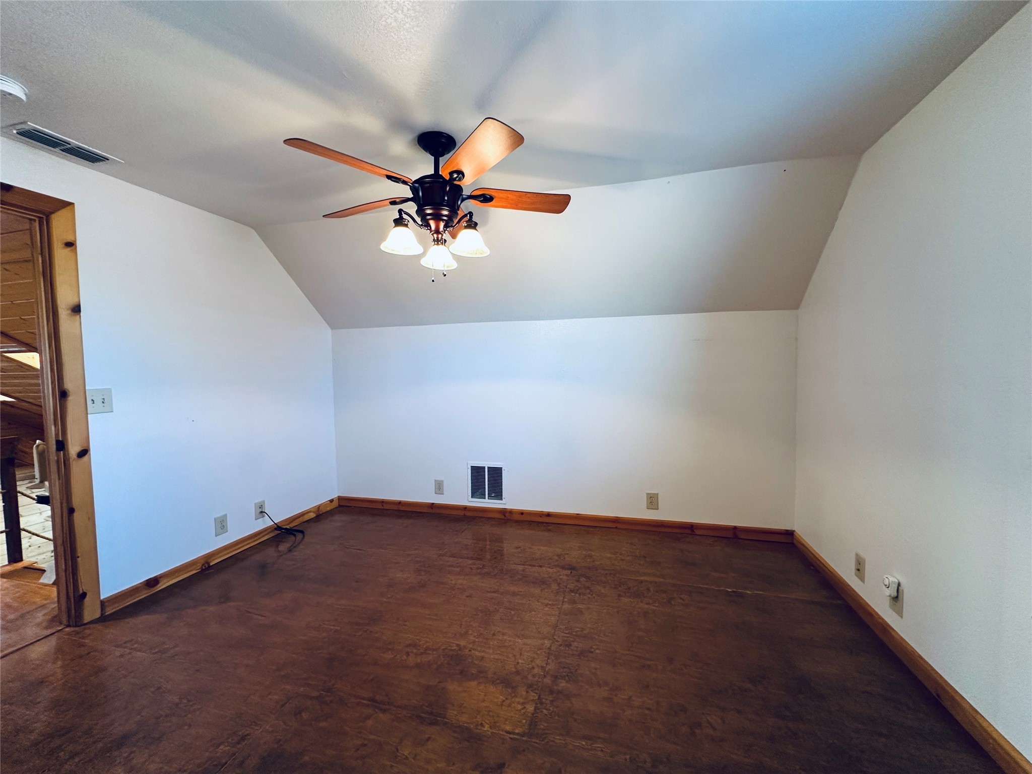 349 Lake Point Comanche TX 76442