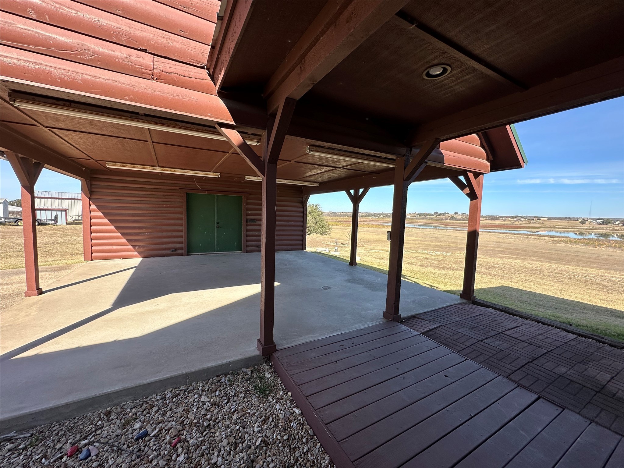 349 Lake Point Comanche TX 76442