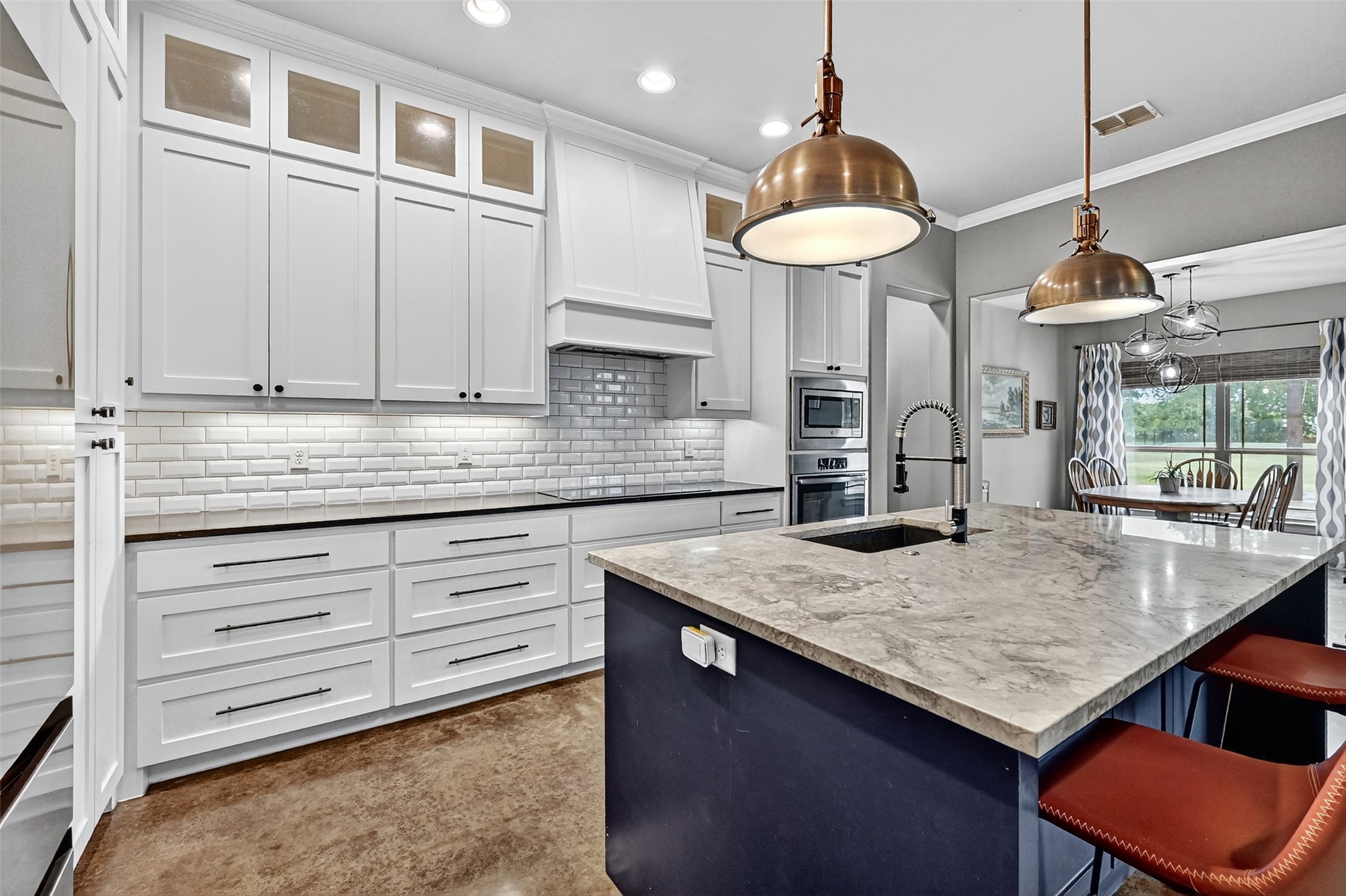 686 Cypress Point Drive Gunter TX 75058
