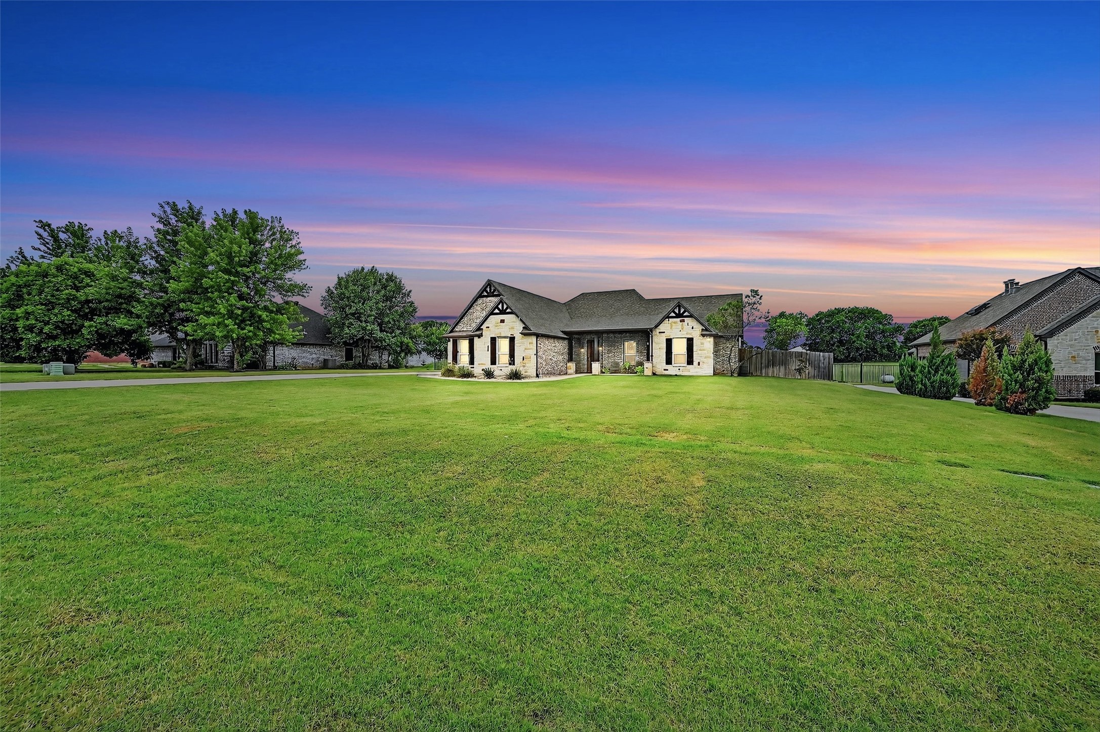 686 Cypress Point Drive Gunter TX 75058