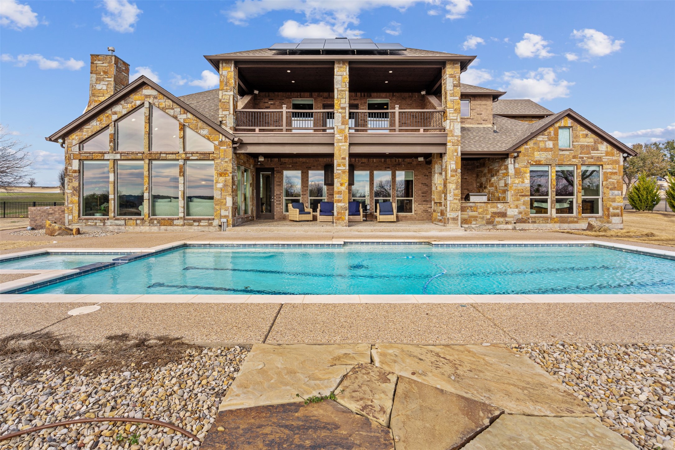 221 Pinnacle Peak Lane Weatherford TX 76087