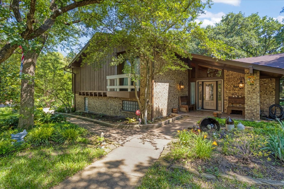 8 Vancouver Place Sherman TX 75092