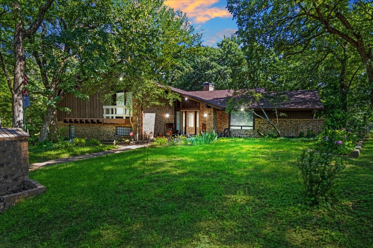 8 Vancouver Place Sherman TX 75092