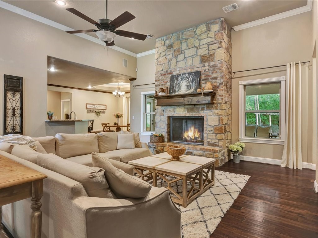 138 Copperwood Loop Lufkin TX 75901