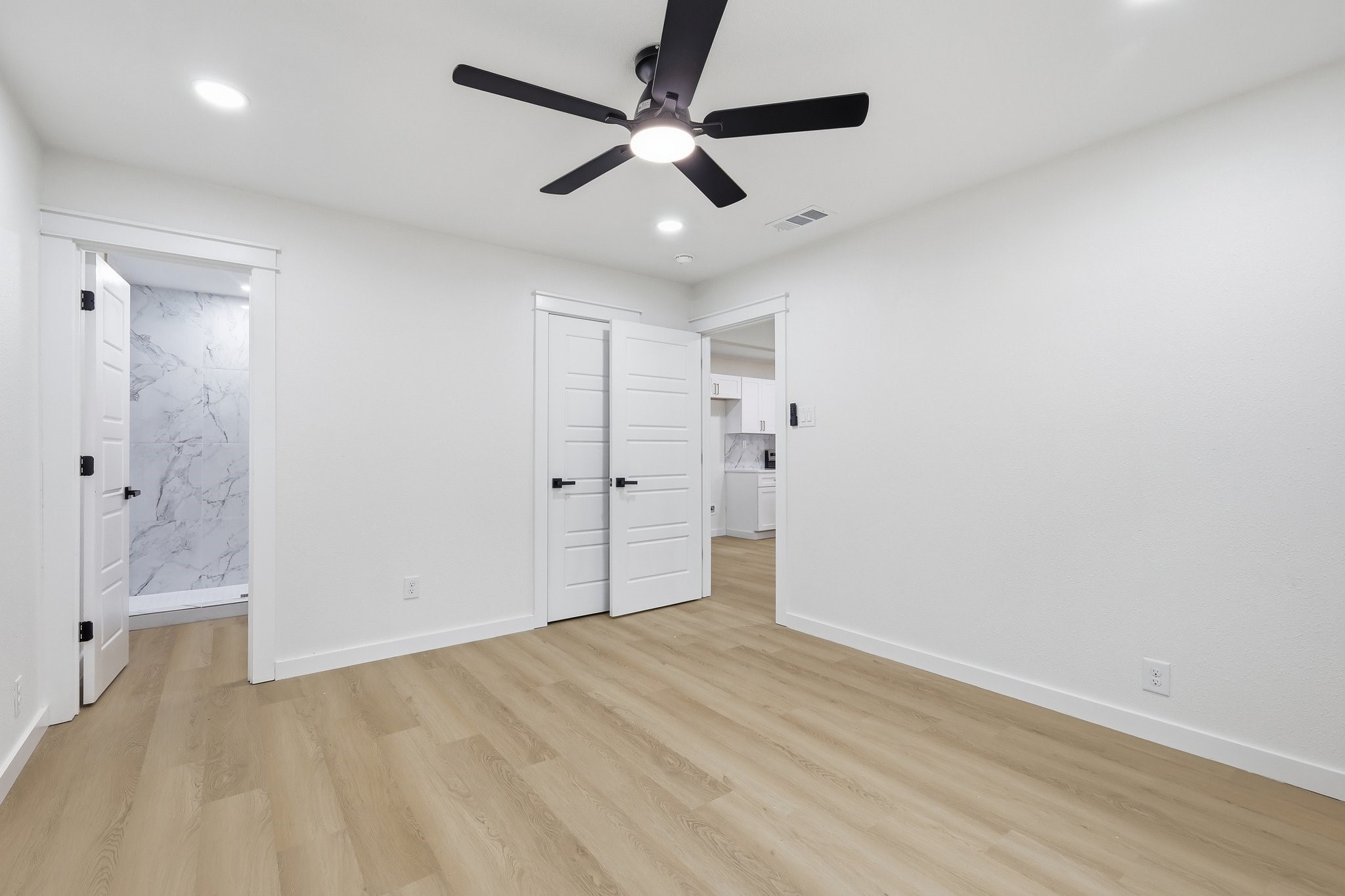 711 Drummond Drive Arlington TX 76012