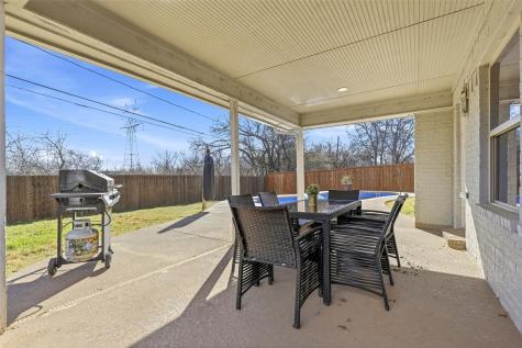 629 Owens Drive Crowley TX 76036
