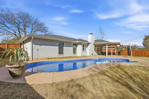 629 Owens Drive Crowley TX 76036