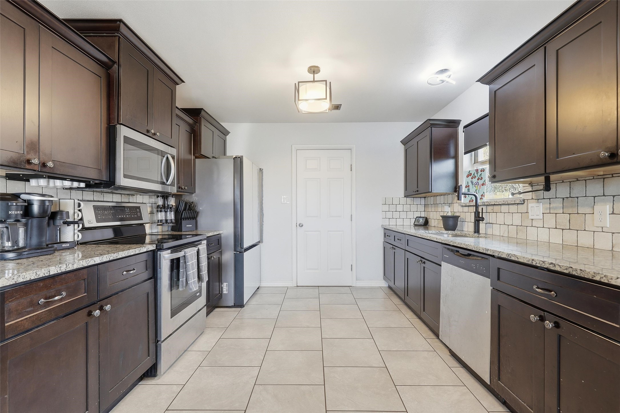 629 Owens Drive Crowley TX 76036
