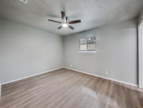 5402 Holly Trail Arlington TX 76016