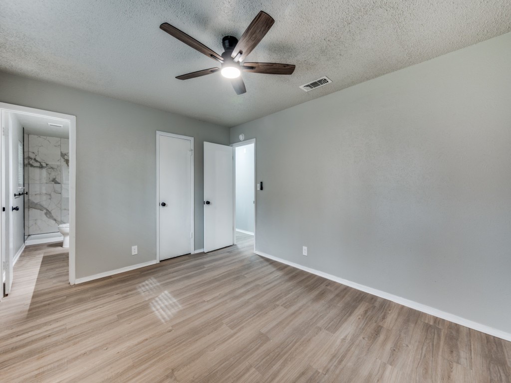 5402 Holly Trail Arlington TX 76016