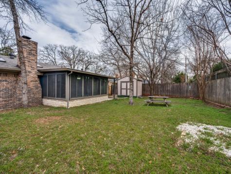 5402 Holly Trail Arlington TX 76016