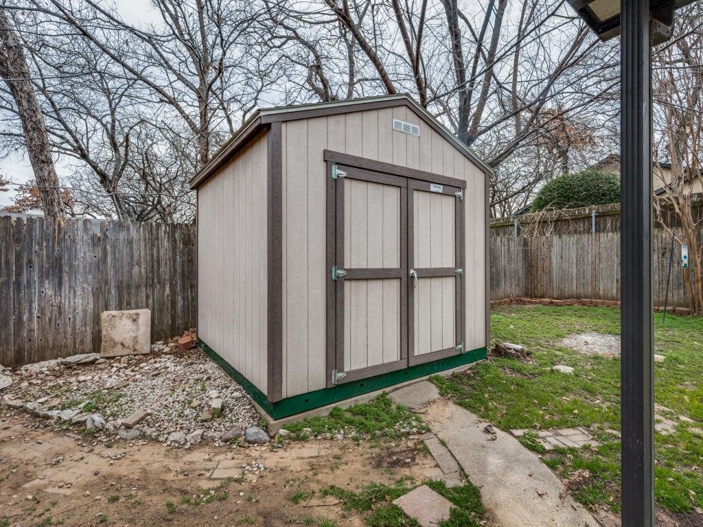 5402 Holly Trail Arlington TX 76016