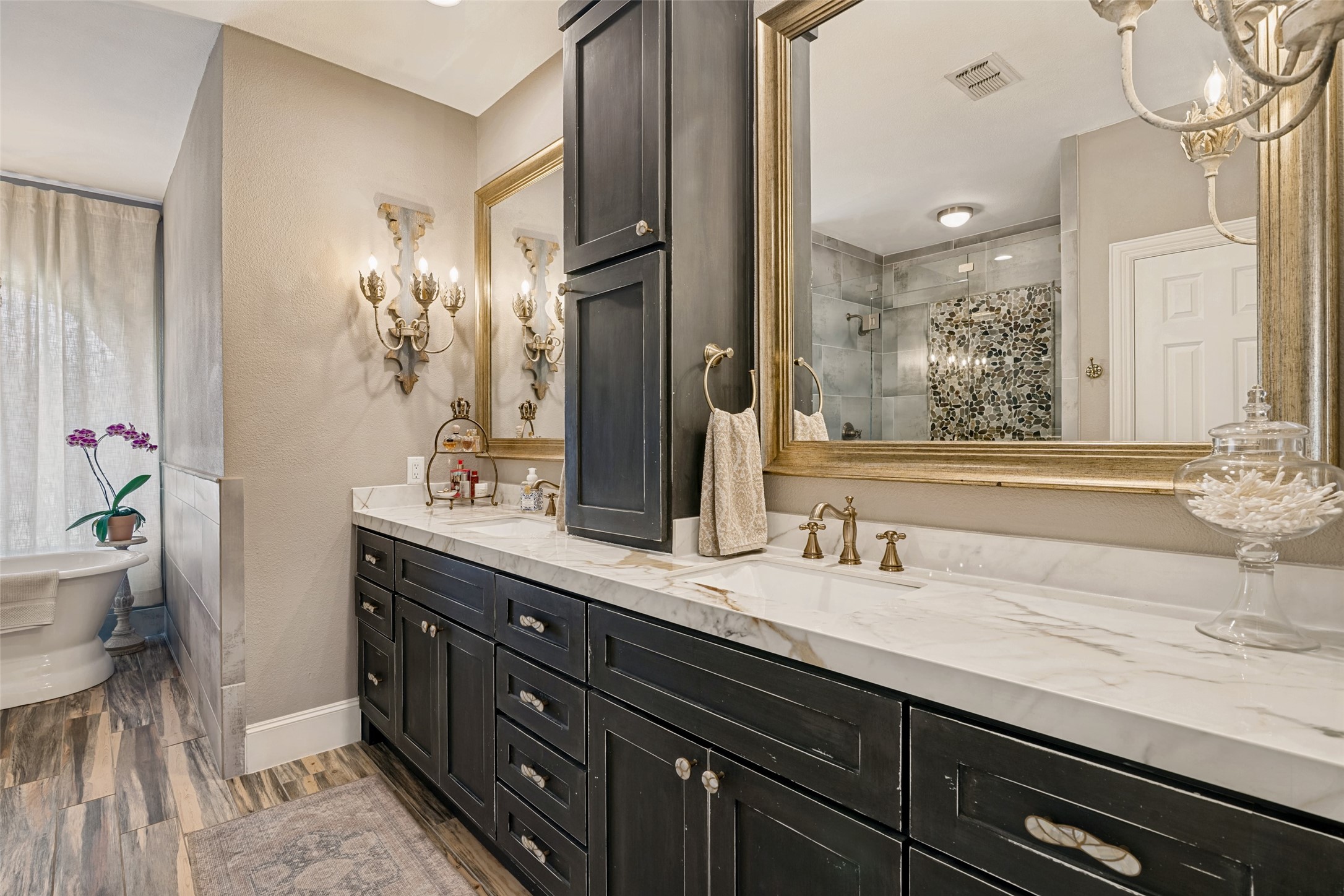 217 Crystal Court Heath TX 75032