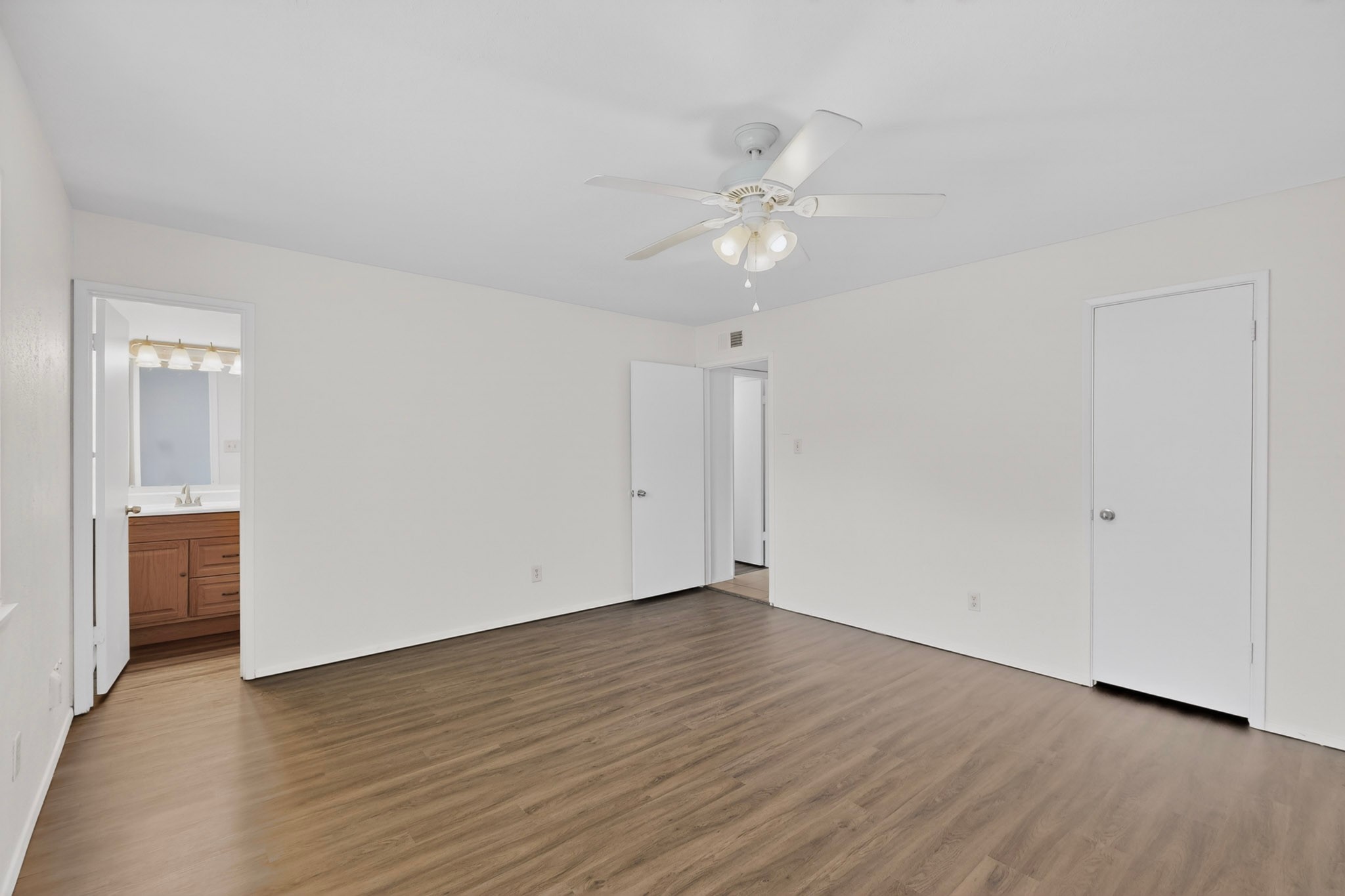 2317 Idlewood Drive Arlington TX 76014